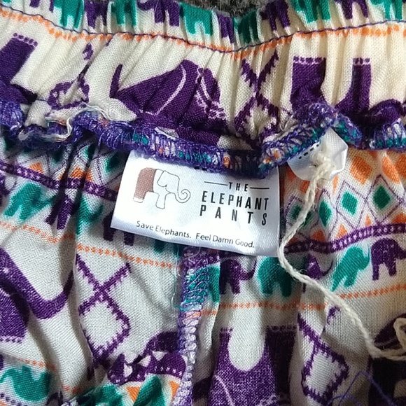 Elephant Shorts - Picture 2 of 2